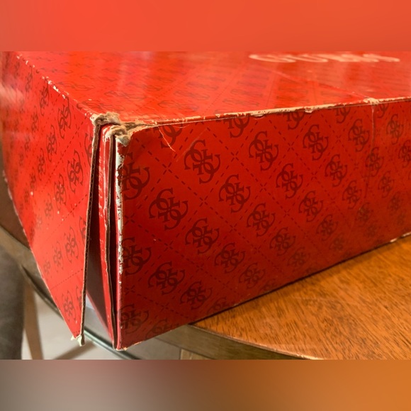 Guess Taupe Pozita faux fur boots in Women’s size 8 - used condition - Picture 5 of 16